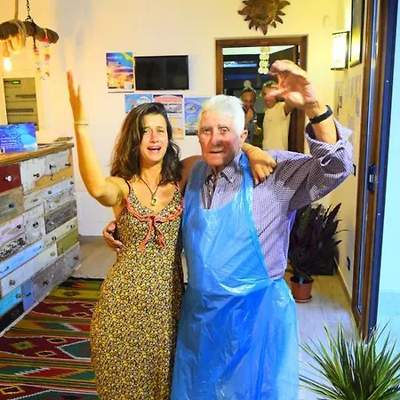 ホステル Timbuktu サン・ヴィート・ロ・カーポ