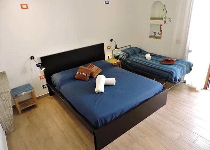 Timbuktu Hostel *